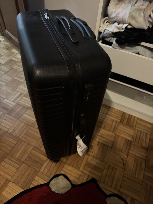 Mala de viagem  usada uma vez