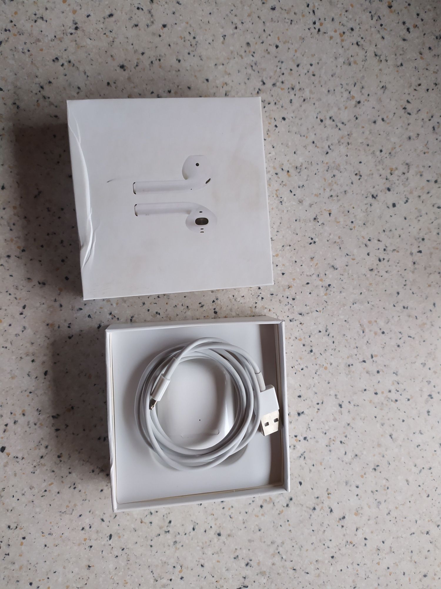 Airpods 2 Bluetooth headphones