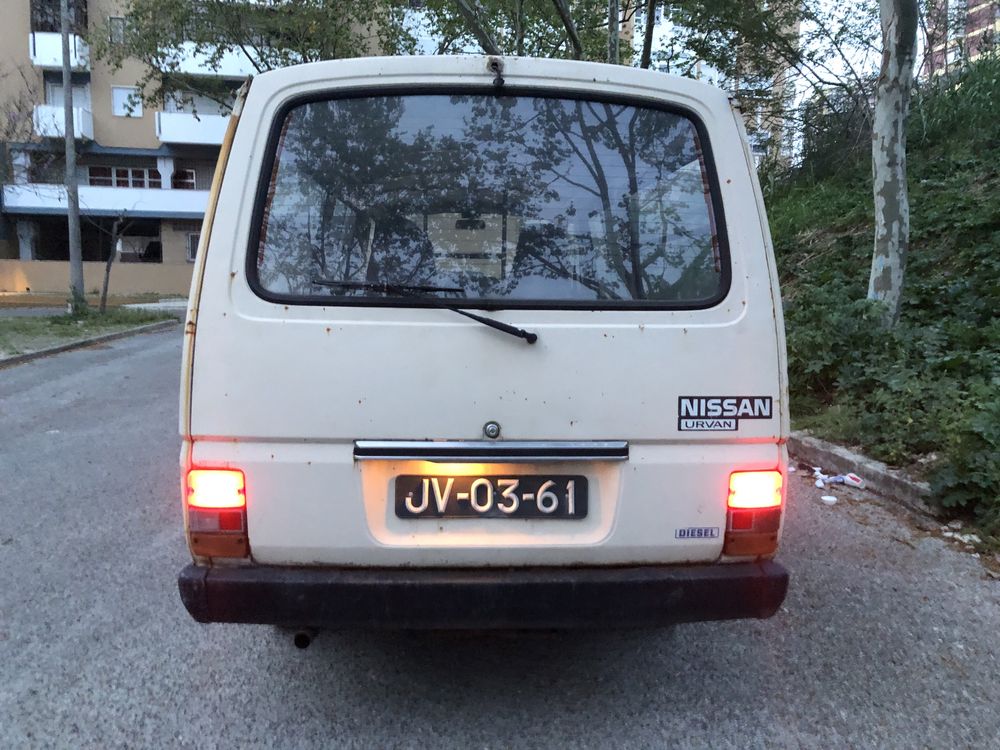 Nissan Urvan SD23