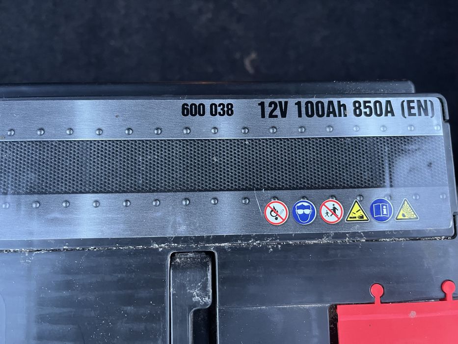 Akumulator 12V 100 Ah EUROSTART, 2 szt za 840 zł