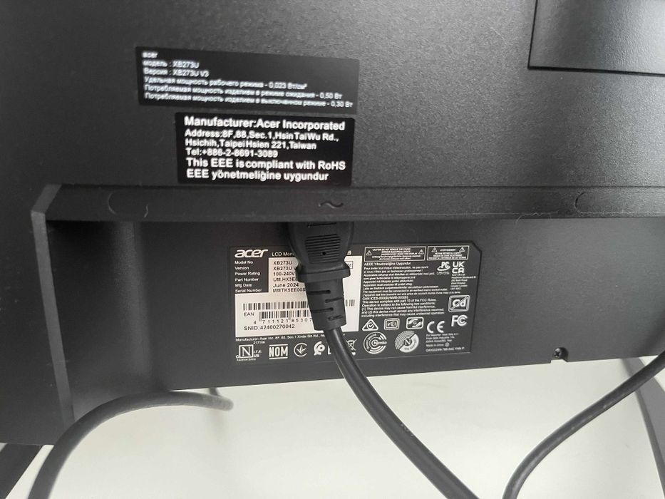 Monitor Gamingowy Acer Predator 27", 180Hz, 2560x1440px jak nowy!