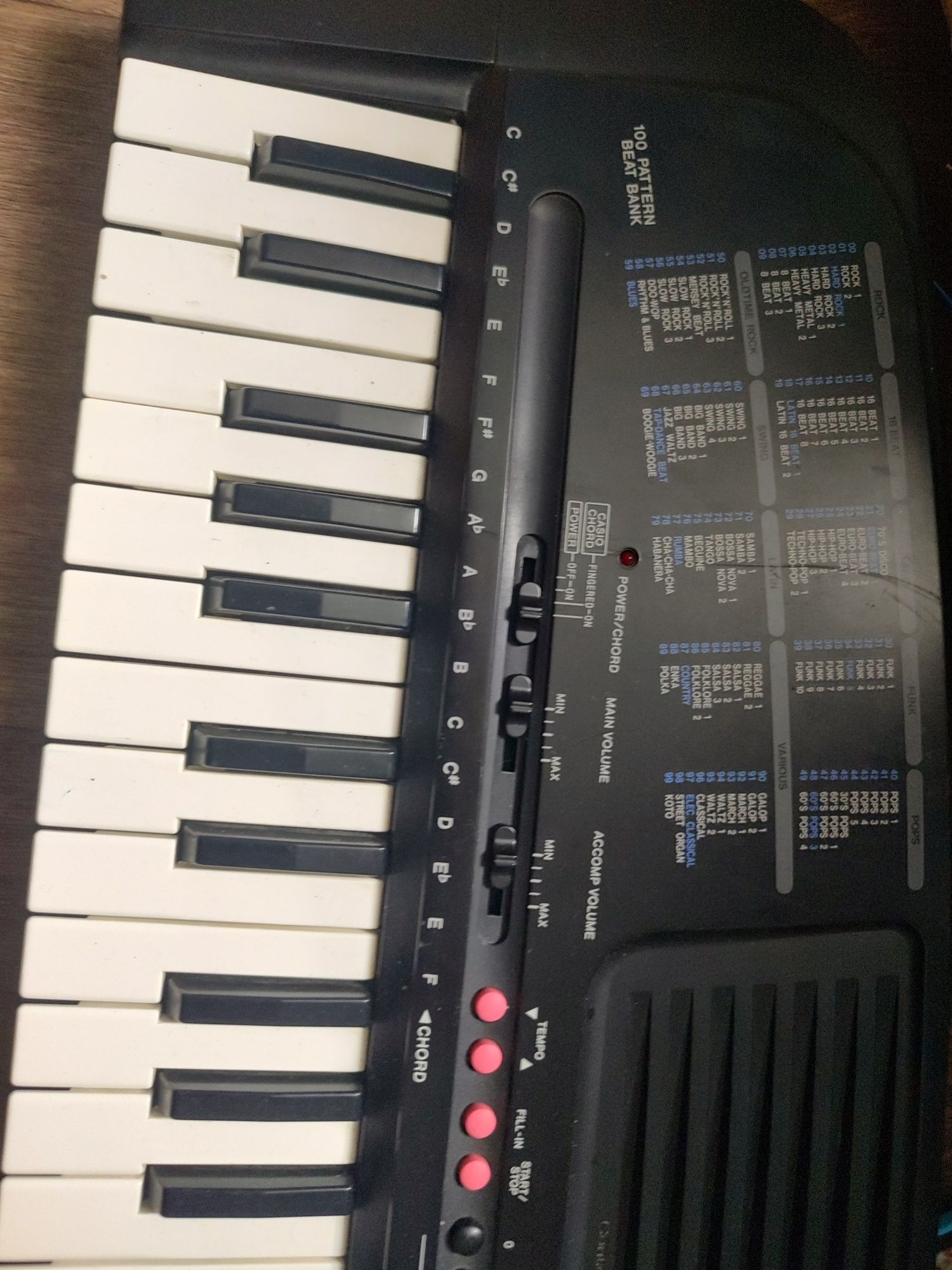 Синтезатор casio