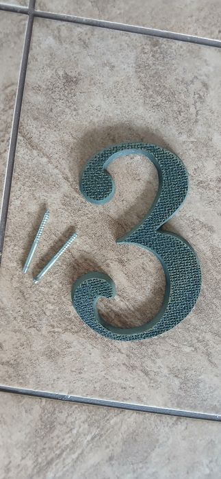 Numer na dom 3 metal
