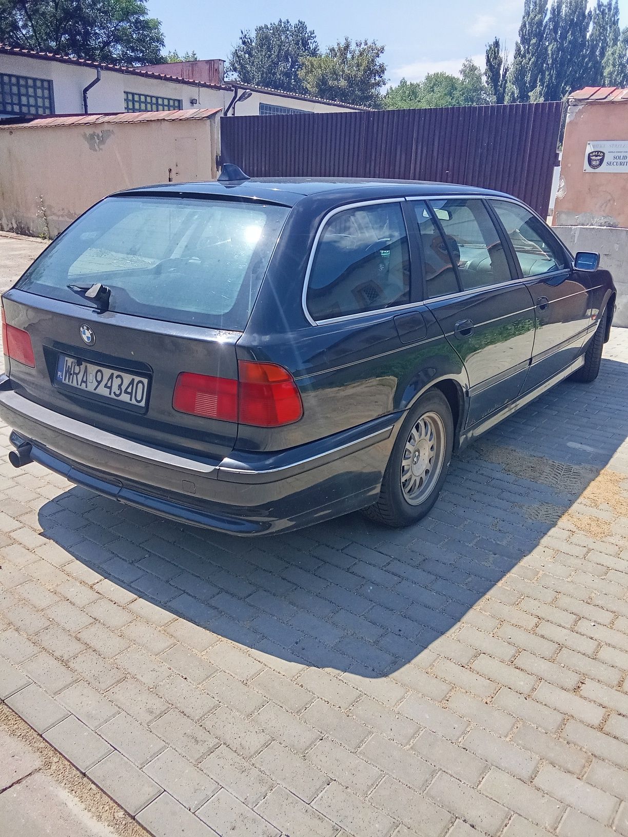 BMW E39 523i 2.5 +gaz