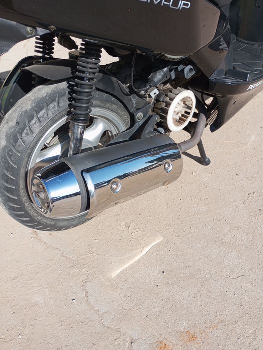 VENDO MOTA 125  ( para desocupar]
