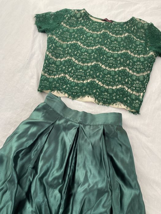 Костюм смарагдового кольру