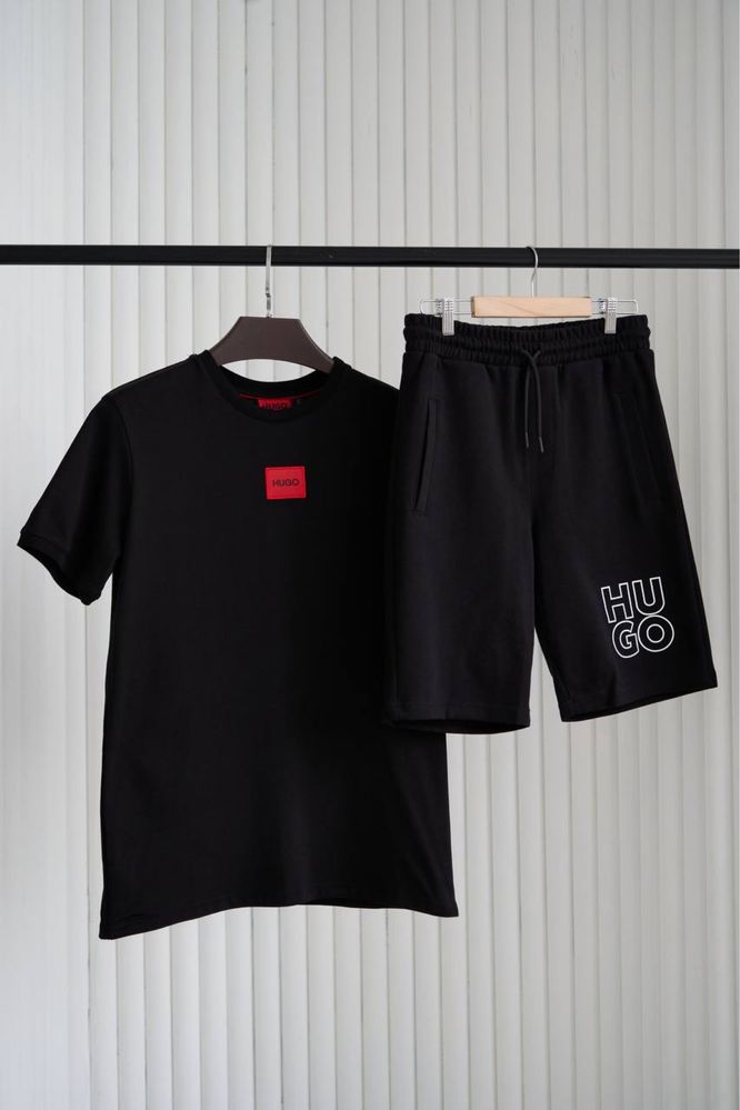 Костюми літні Hugo Boss,Armani