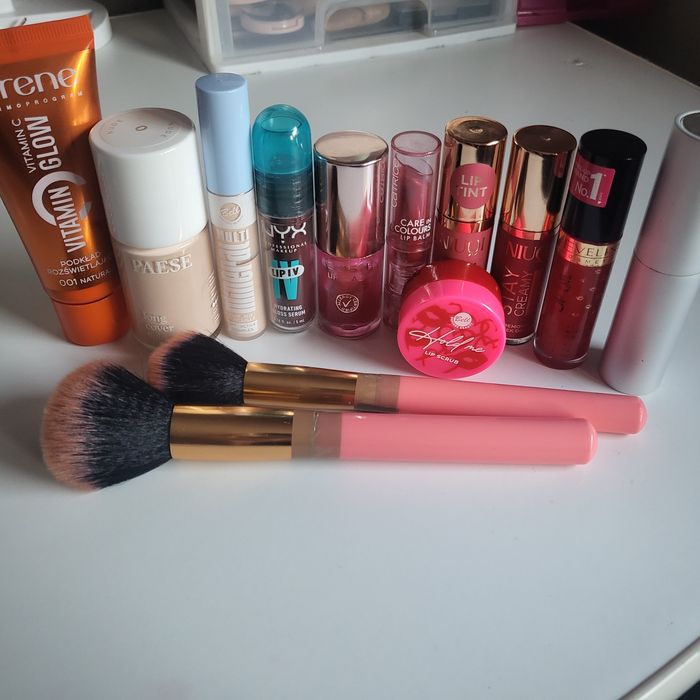 Używane kosmetyki w idealnym stanie !!!