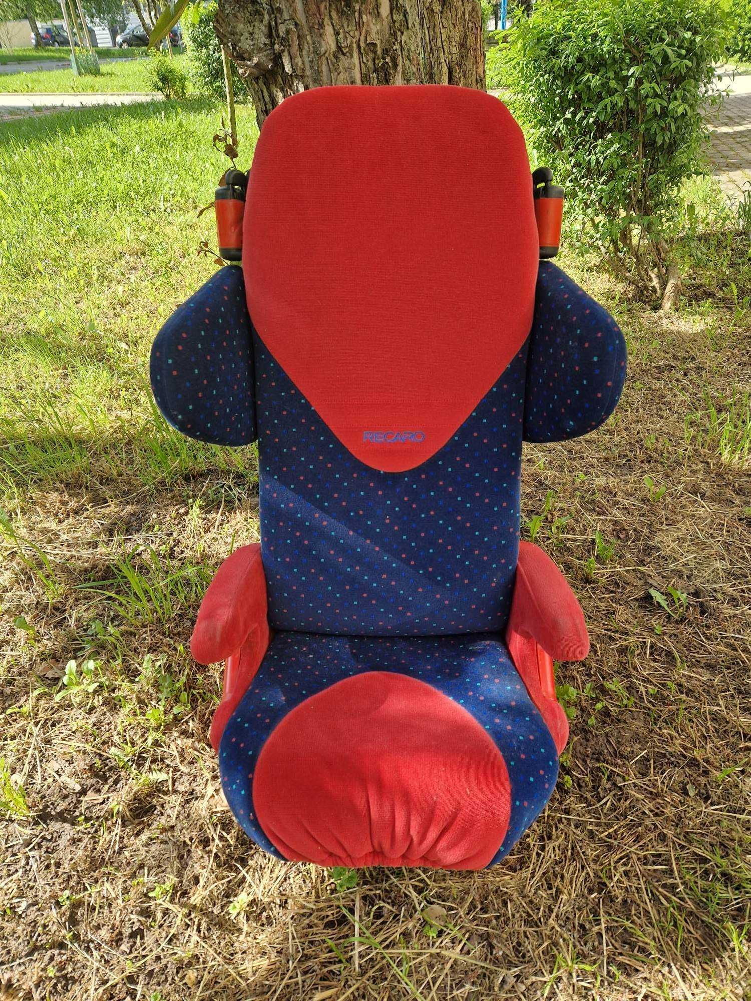 REZERWACJA fotelik samochodowy dla dziecka RECARO