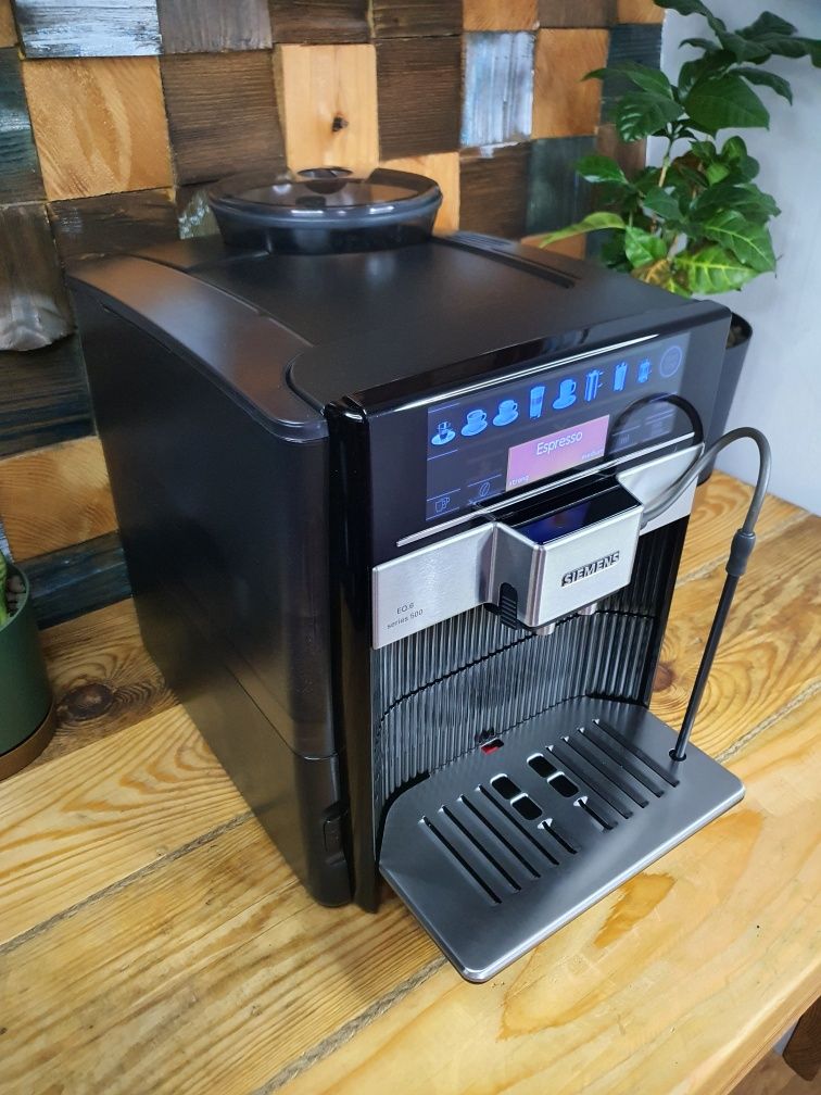 Piękny! Jak nowy, limitowana wersja eq.6 s500 19 bar! Siemens