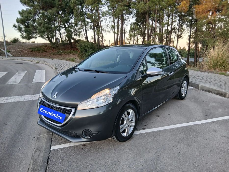 Peugeot 208 1.2 VTi Allure