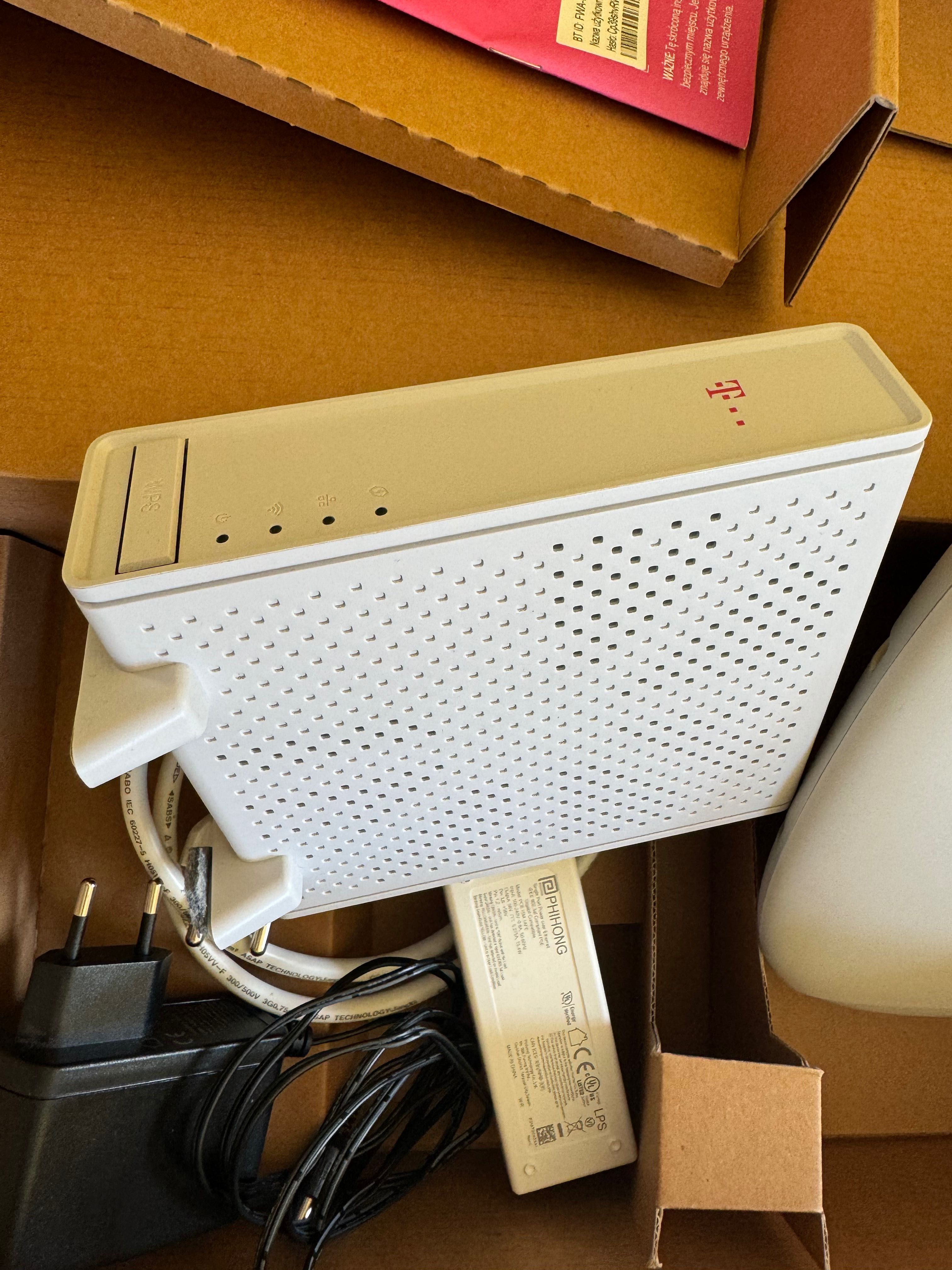 Zestaw router T-MOBILE 5G ODU IDU