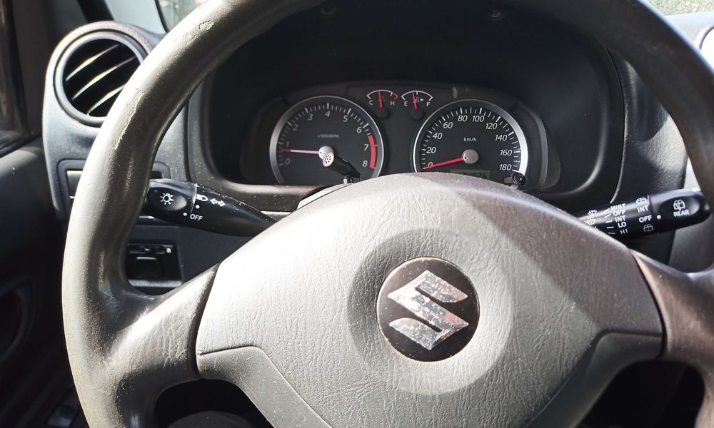 Suzuki jimny 2010
