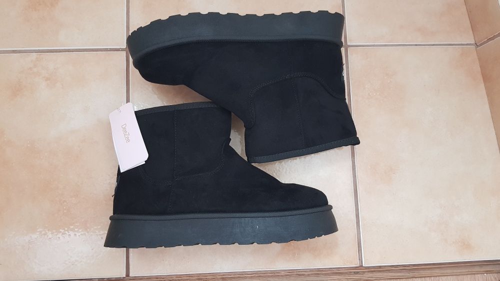 Новые зимние сапоги сапожки угги зимовi чоботи уги угі Uggs Deezee 38
