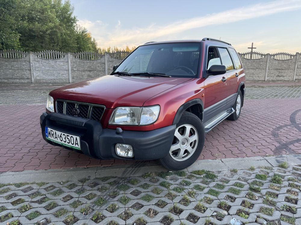 Subaru Forester 2.0 B+G 2001r