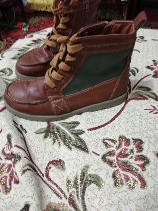 Продам ботинки мальчик