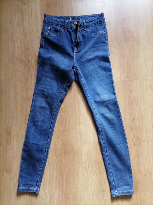 Spodnie damskie jeans, jeansy damskie
