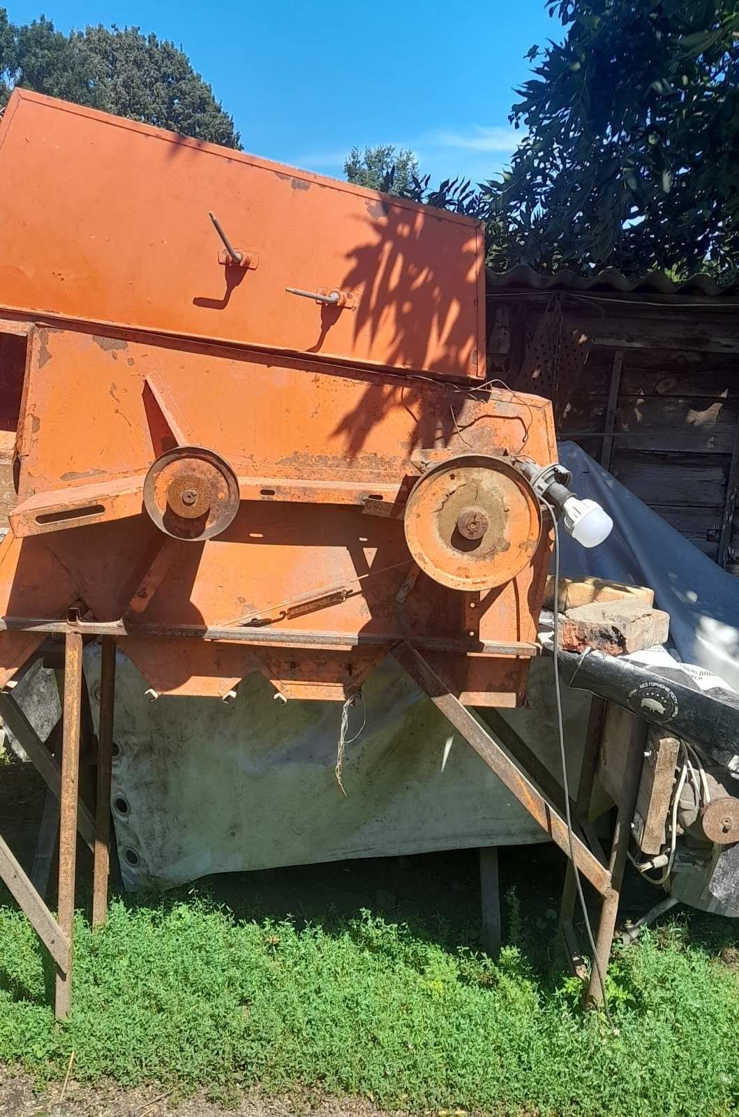 Обміняю Калібратор на січкарню до комбаїна