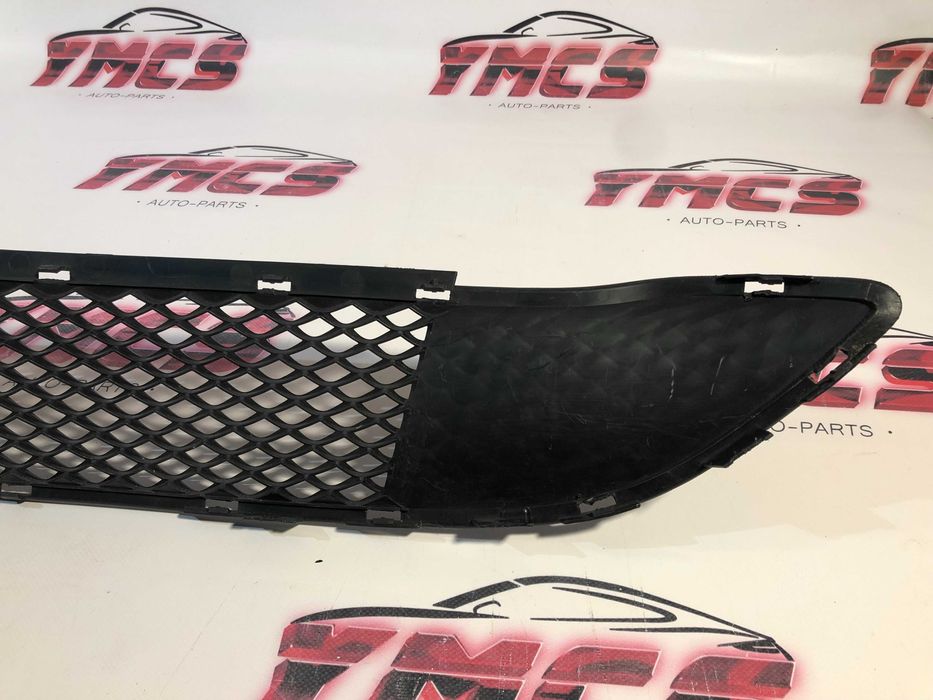 Grelha Parachoques MERCEDES W118 CLA ORIGINAL