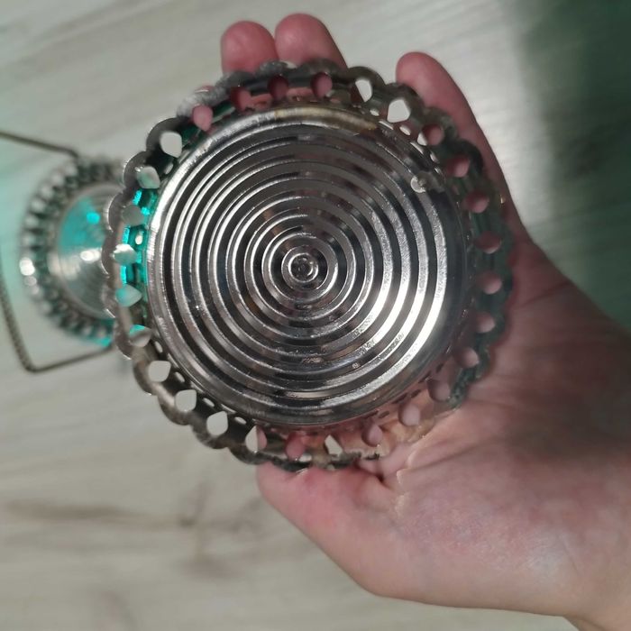 Podstawki pod szklanki i pod cukiernice.