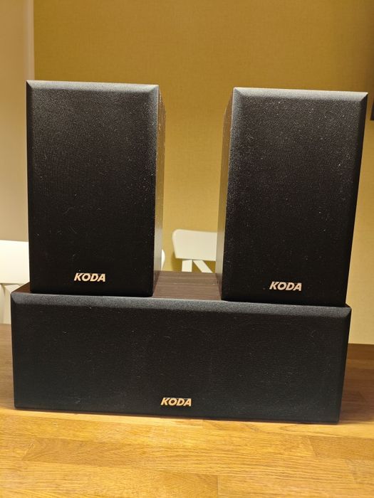 Zestaw kolumn firmy KODA