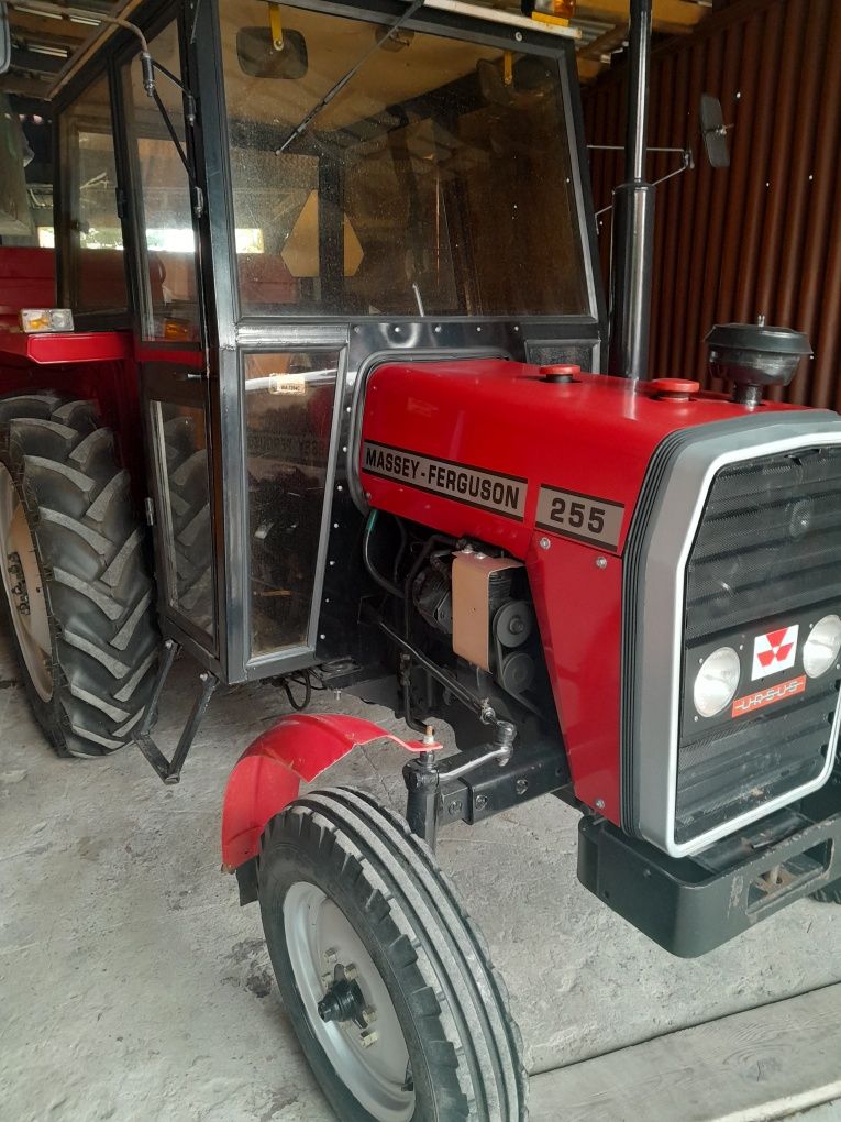 Ciągnik Rolniczy Ursus MF 255