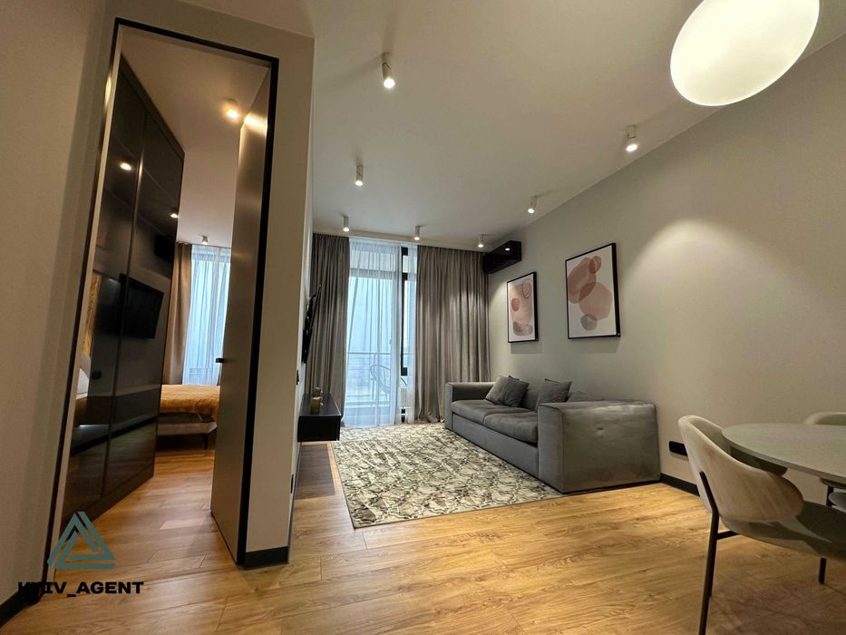 Видова Євро-двушка в ЖК Tetris Hall + Паркомісце в підзем. паркінгу !