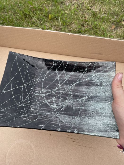 Ozdobna szkalna taca