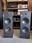 Kolumny Kef K160