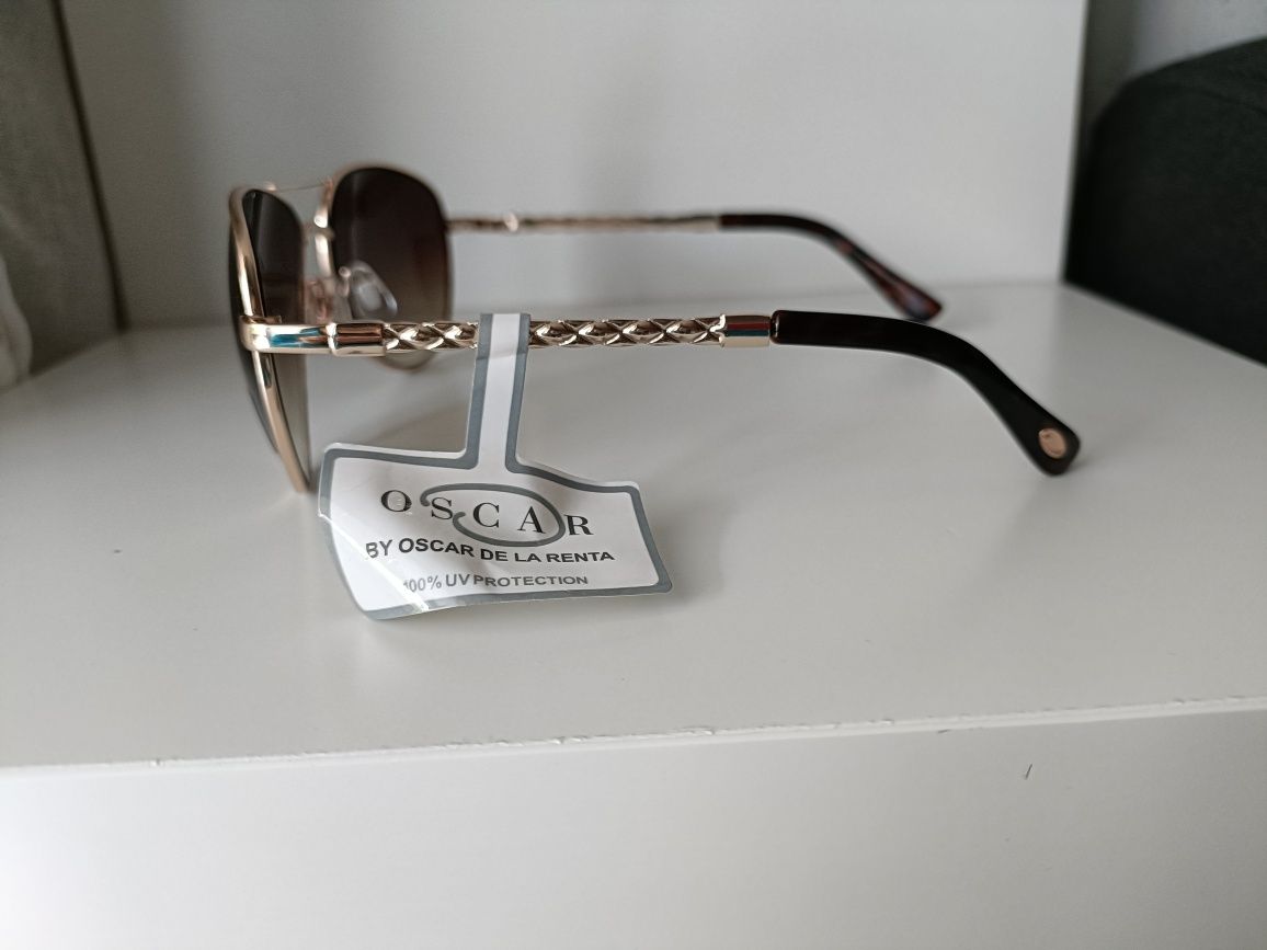 Okulary przeciwsłoneczne Oscar De La Renta 3060