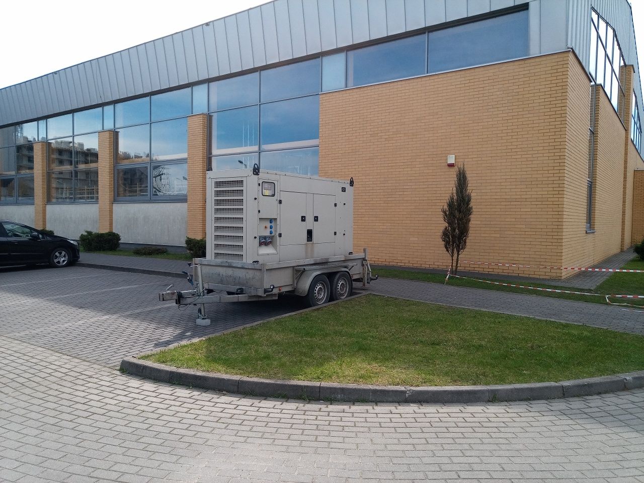 agregat agregaty prądotwórcze wynajem wypożyczalnia 15-200 KVA dostawa