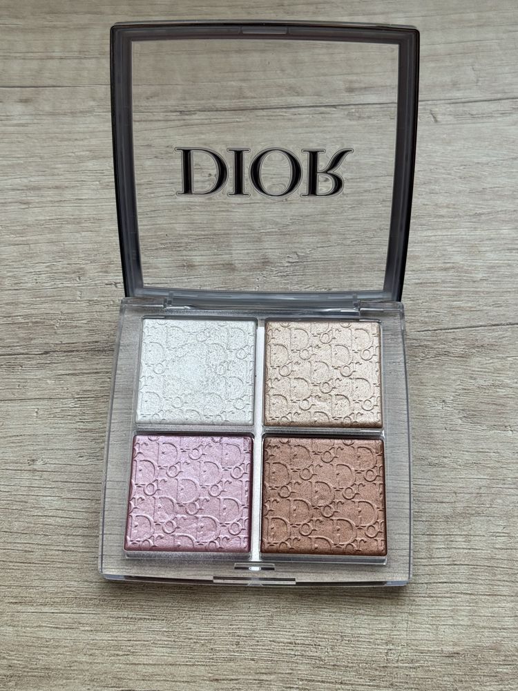 Dior хайлатер 001 universal