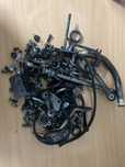 Kawasaki ZZR 1100 Komplet śrub śruba śruby mocowania odki uchwyty ośka