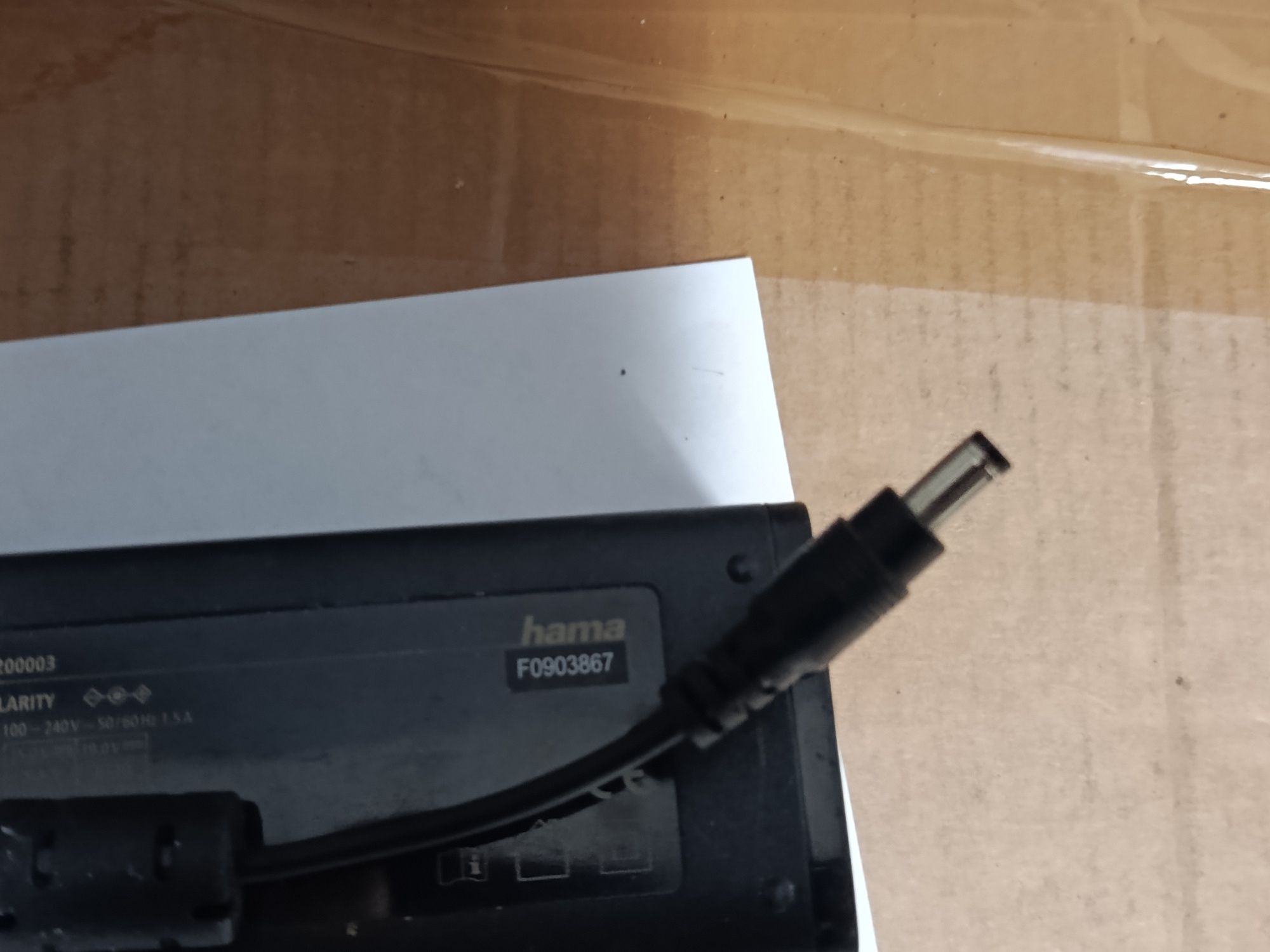 Ładowarka do laptopa Hama 84 - 90w