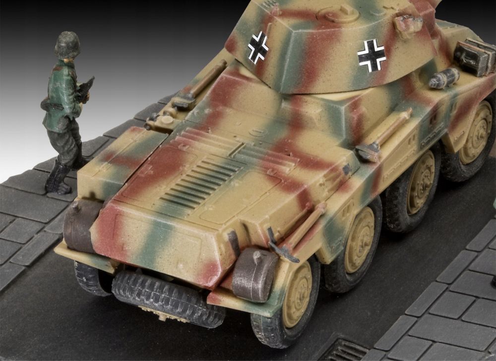 Model plastikowy do sklejania Sd. Kfz. 234/2 Puma - Revell 03288