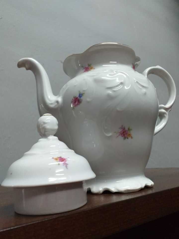 Stara porcelana wys. 20 cm.