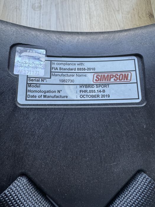 Kołnierz Simpson Hybrid Sport HANS