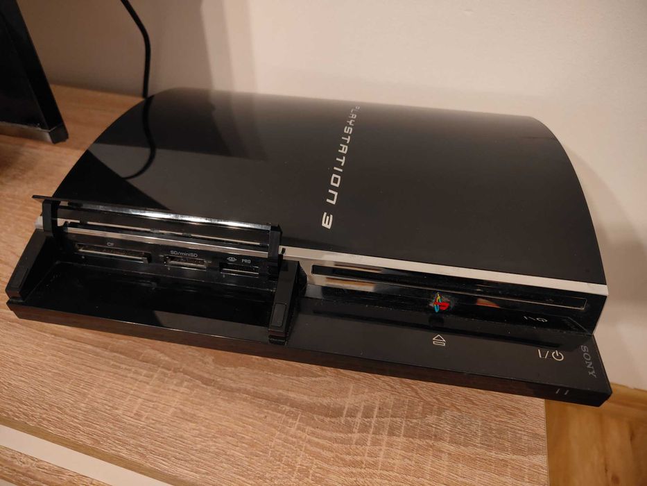 Konsola playstation 3 CECHC04 kompatybilność wsteczna konsola PS3