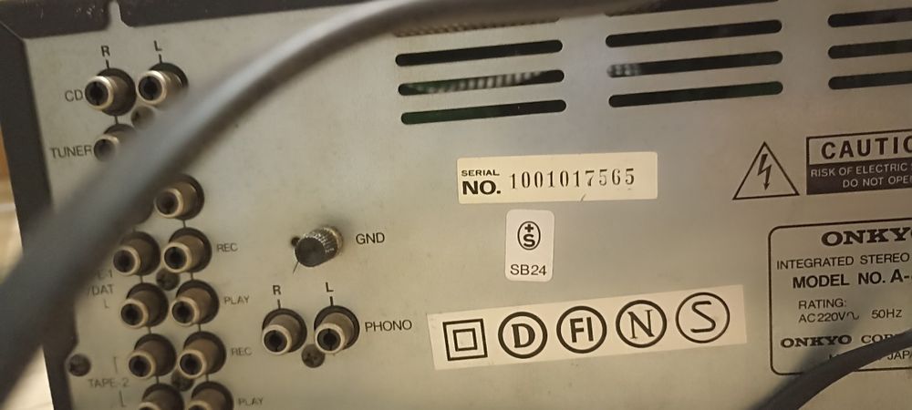 Стереопідсилювач Onkyo A-8000