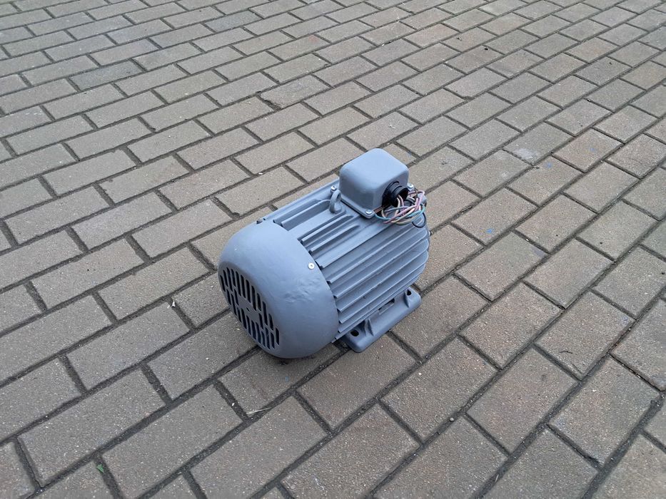 Silnik elektryczny 2,2kw 950 obrotów .Wysyłka