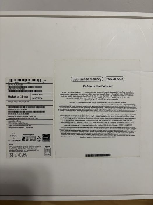 MacBooka Air 13.6 cala