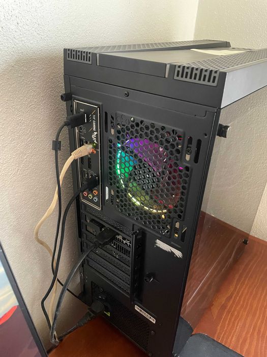 Pc gaming ryzen 7 3700 X/ GTX 1660 Super
