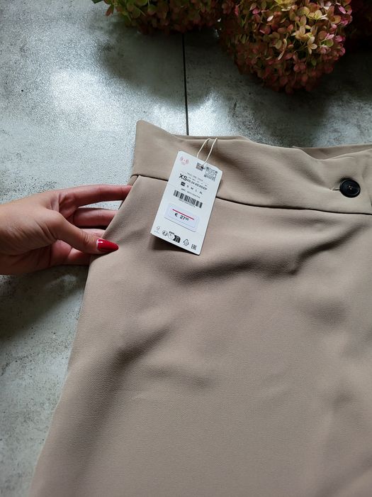 Spodenki Bermudy z przekładanym przodem ZARA