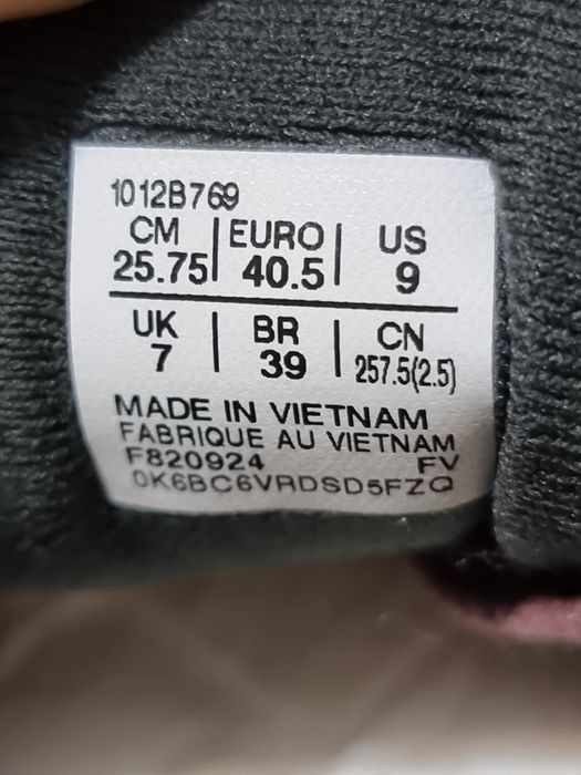 Оригінал 100% жіночі кросівки Asics Trabuco Max 4   EUR 40.5