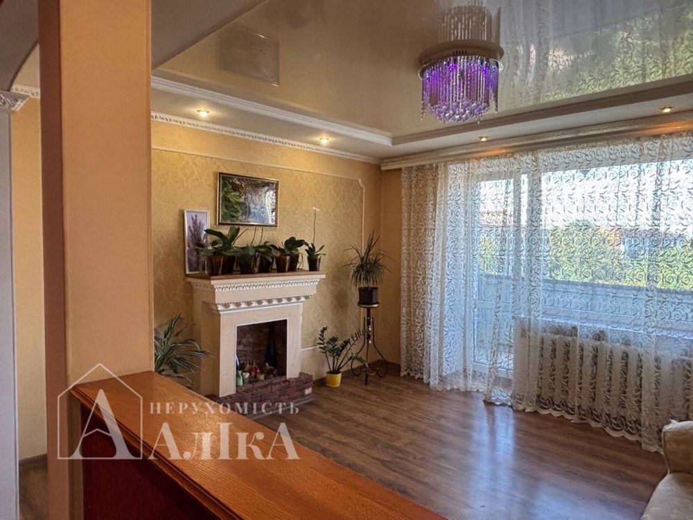 Продам 3-кімнатну квартиру
