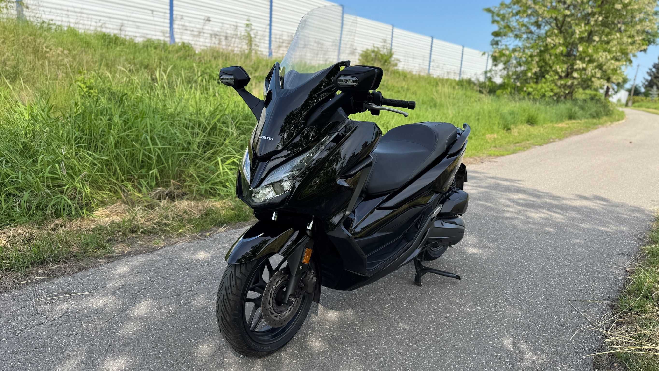 Honda Forza 125 model 2018 OKAZJA start-stop regulowana szyba keyless