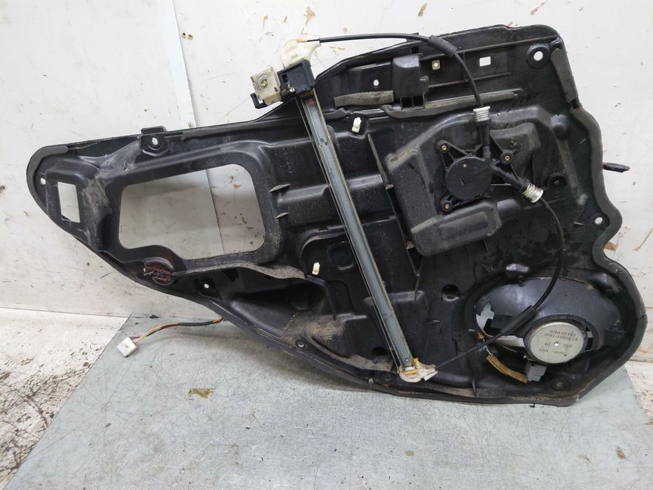 Mazda 6 I GG GY Mechanizm Podnośnik Szyby Prawy Tył Prawy Tylny