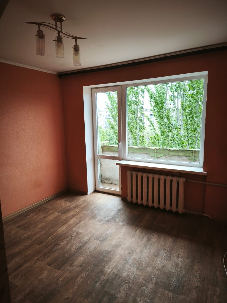Продам 1-ну квартиру (малосімейка)