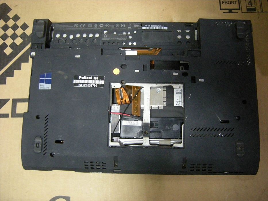 Ноутбук Lenovo X230i , Клавіатура, Корпус, Петлі, Шлейф, ( Розбор ! )