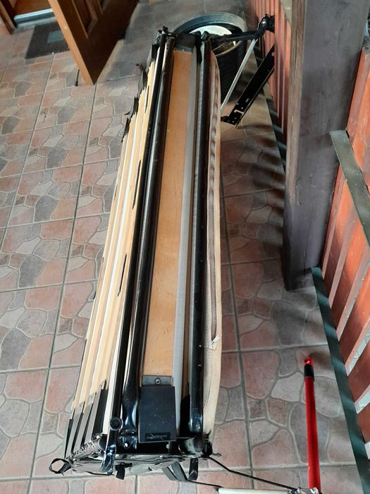 Łóżko polowe - wkład z rozkładanego tapczanu, sofy